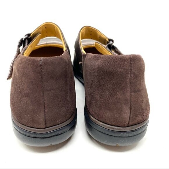 Clarks Un Swan Dark Brown Leather Mary Jane comfort shoes WIDE - Picture 7 of 8